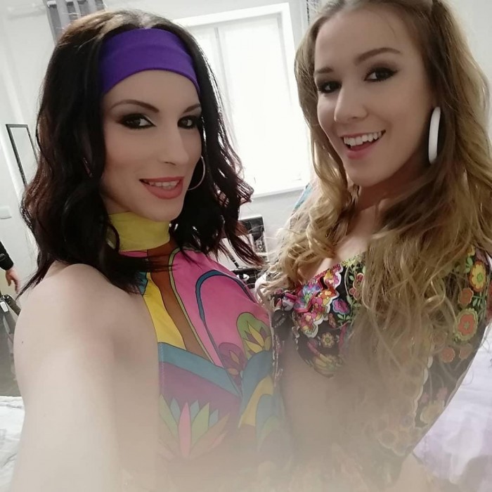 victoriadanielsoficial_167948054_405091304315810_5797501451885865434_n.jpg