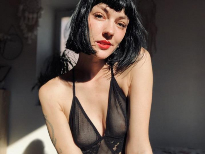 agnes mina kali 1 - Copy.jpg