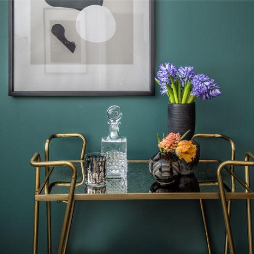 green-entryway-in-chicago.jpg