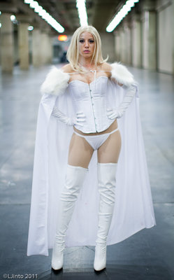 EmmaFrostCosplay_19.jpg