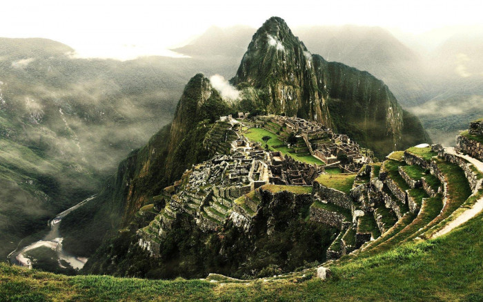 Machu Picchu Peru.jpg