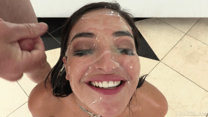 Emily 5 - Made with Clipchamp.gif