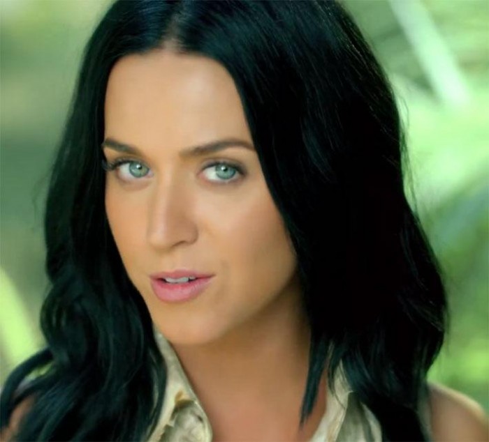 katy-perry-roar-video-3.jpg