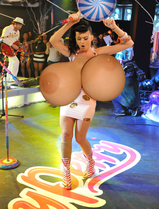 2535293 - Juliocon Katy_Perry fakes.png