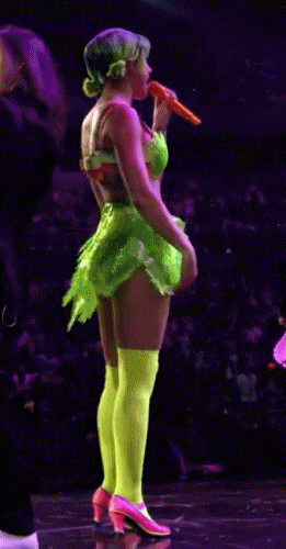 5b9fYLkq_o.gif