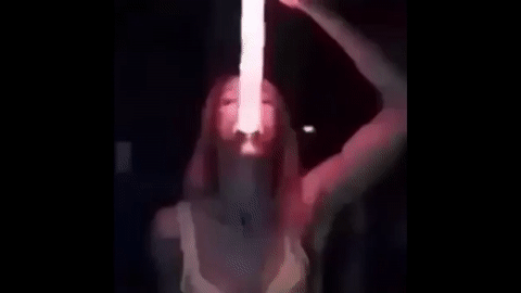 c05e51b142ee.gif