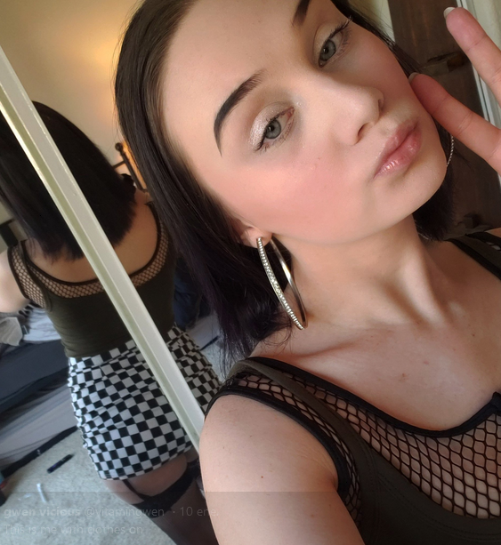 gwen vicious (7).png