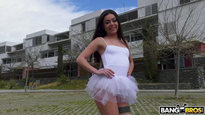 Martina1.jpg