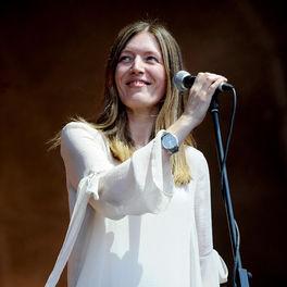 Jacqui Abbot.jpg