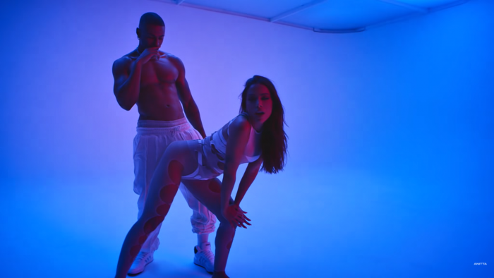 Anitta - Envolver [Official Music Video] - YouTube and 4 more pages - Personal - Microsoft​ Edge 4_25_2022 3_24_32 PM.png