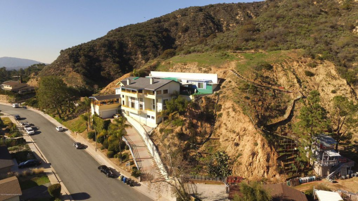FOR SALE - Casa de MAX 1333 Pleasantridge Drive, Altadena, CA.png
