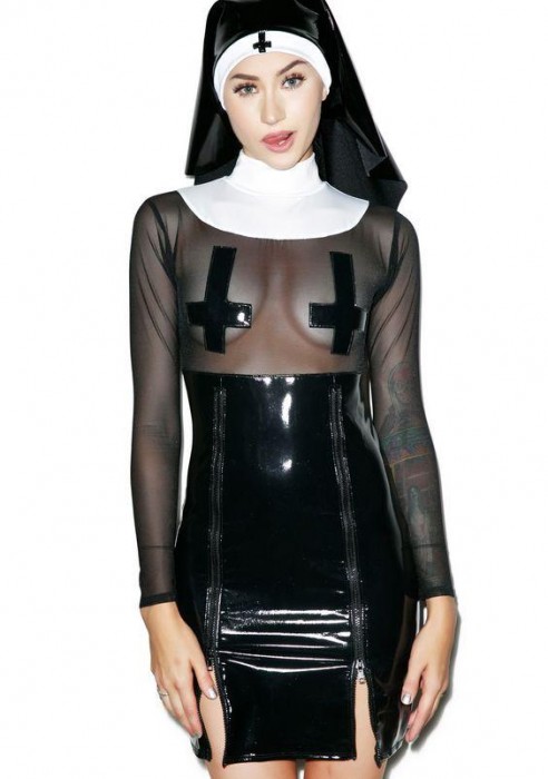 latex-for-halloween-costume_1.jpg