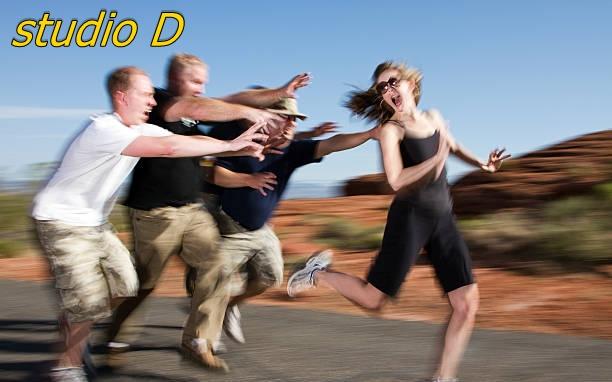 runing after the girls4.jpg
