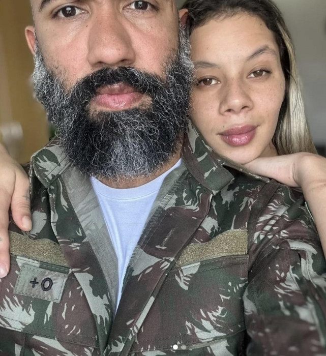 Bea Cherry + BF a9-25.jpg